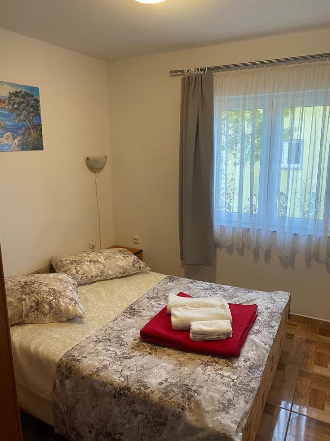 Ferienwohnung App Tony Dramalj Exterior foto